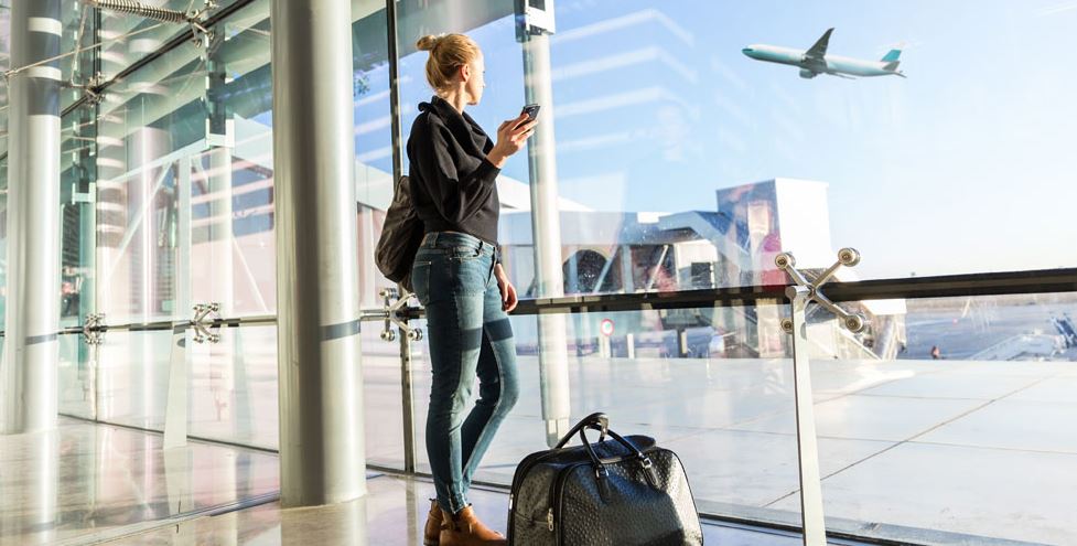 american airline carry on bolsagage policy